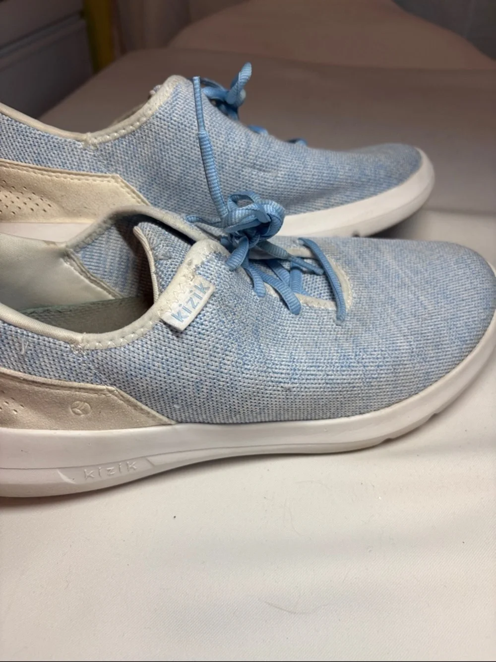 Kizik Light Blue Knit Athletic Slip On Sneakers Size 10.5 D